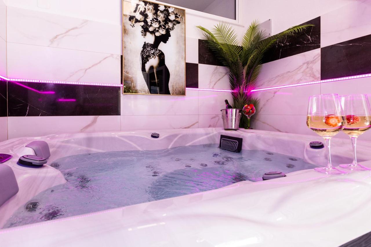 Apartment Zolla Dubrovnik- Hot Tub And Free Parking Exterior photo