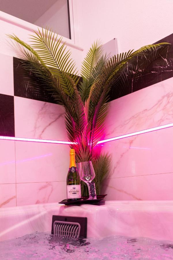 Apartment Zolla Dubrovnik- Hot Tub And Free Parking Exterior photo